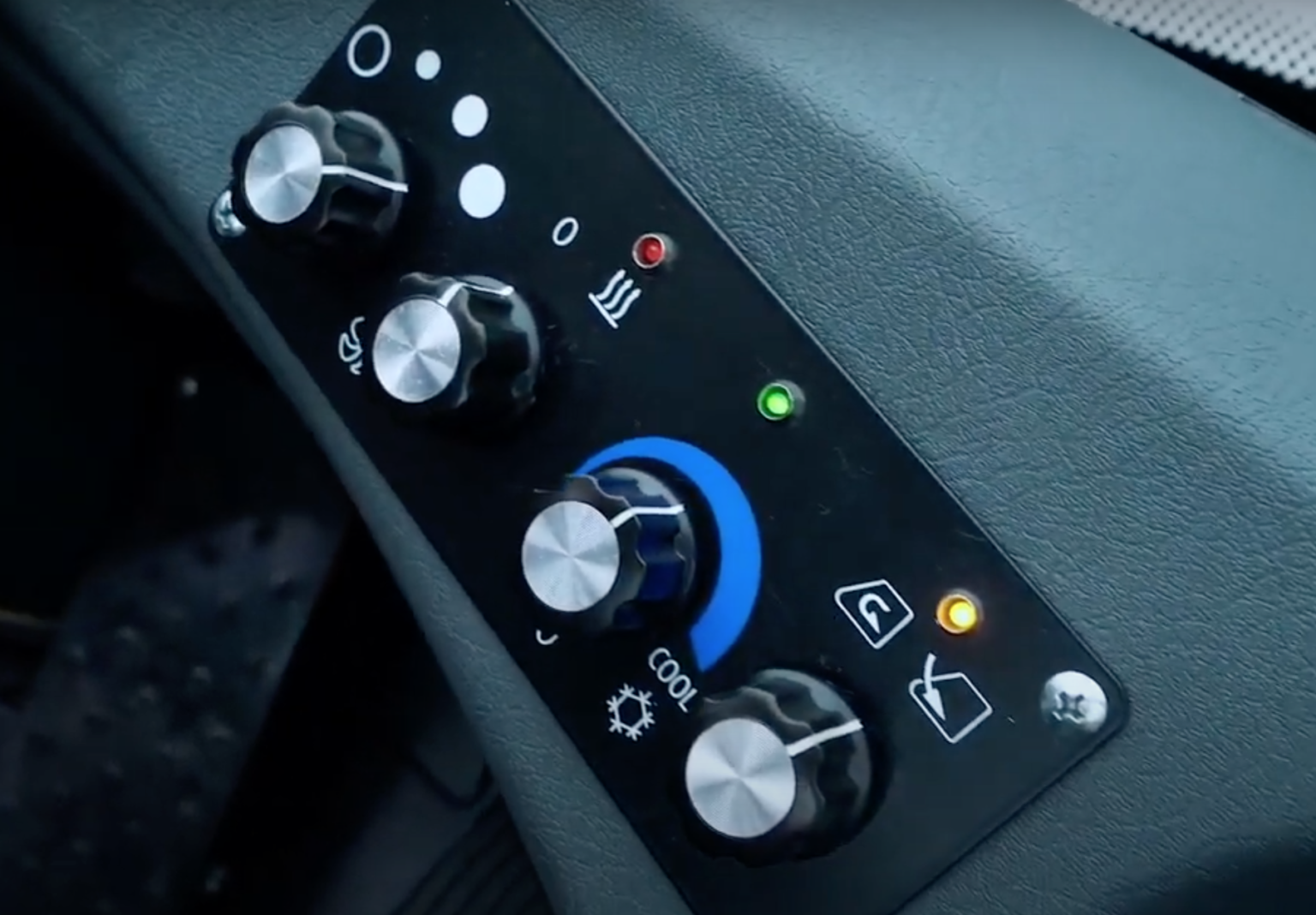 Xe nâng gắp container rỗng - 9 tấn - Xe nâng Hangcha | Mới 2021