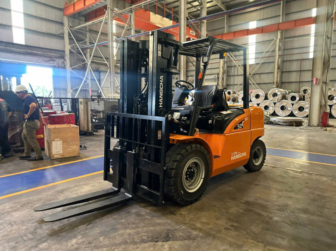 Xe nâng điện 5 tấn - CPD50 XEY2 -SI hoặc CPD50 - XEXY2